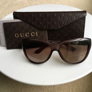 **SOLD**Gucci Horse Bit Sunglasses NWT